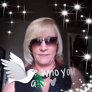 Meet your Posher, Jenn